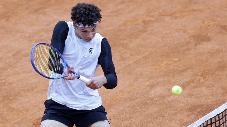 Shelton preokretom do finala, Zverev u dva seta do slavlja nad Maroszanom