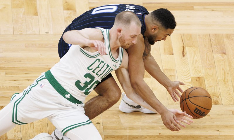 Warriorsi do breaka protiv Rocketsa, Thunder s više od 50 razlike pregazio Grizzliese