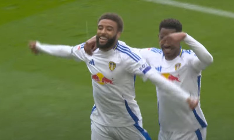Leeds i Burnley se vraćaju u Premier ligu, njihovi treneri su po treći puta izborili promociju