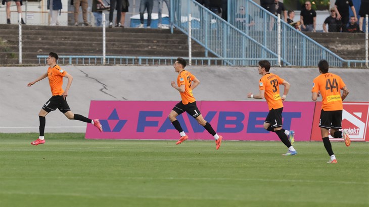 Šibenčani odmah pritisnuli i vrlo rano došli do pogotka