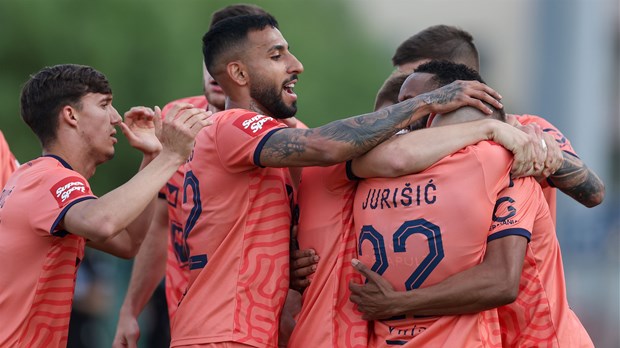 Raspoloženi Omerović i drugi put svladao Suška u pet minuta razmaka