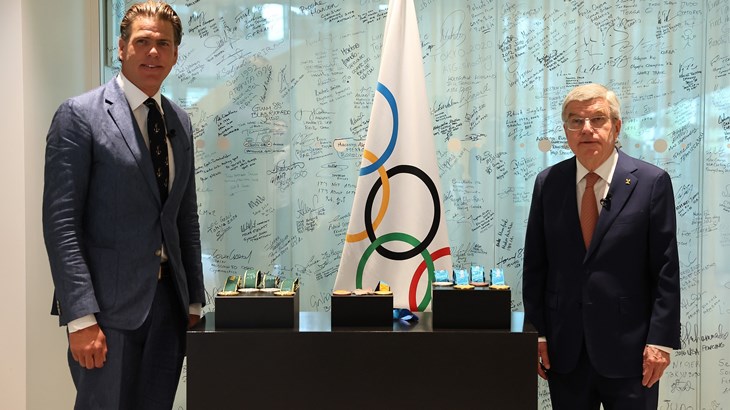 Legendarnom Amerikancu koji je Draganji za stotinku uzeo olimpijsko zlato, uručeno deset olimpijskih medalja