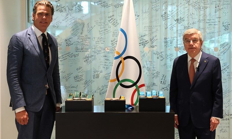 Legendarnom Amerikancu koji je Draganji za stotinku uzeo olimpijsko zlato, uručeno deset olimpijskih medalja