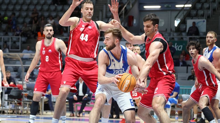 Zadrani nastavili s pobjedama u Premijer ligi, uoči doigravanja nadigrali Dubrovnik