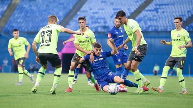 Nastavlja se utrka za titulu: Razigrani Dinamo vrlo visoko slavio protiv Slaven Belupa