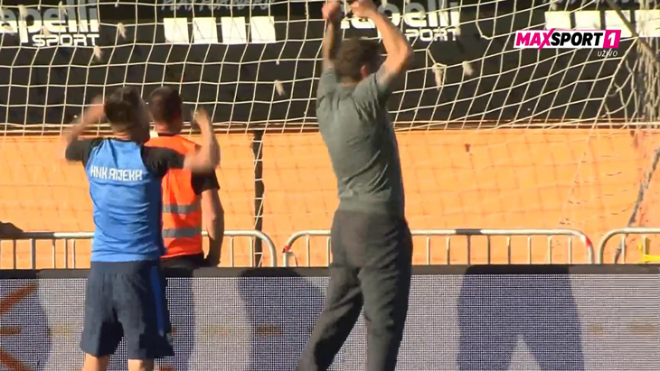 Radomir Đalović svojim reakcijama pokazuje koliko mu znači Rijeka, proslave su sve energičnije