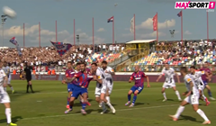 Livaja je tražio penal nakon povlačenja Bralića, Bel i VAR soba nisu se oglasili