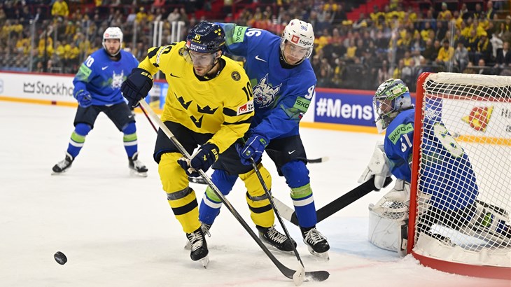 Slovenci izdržali pola utakmice protiv Švedske, a onda je proradio Elias Lindholm