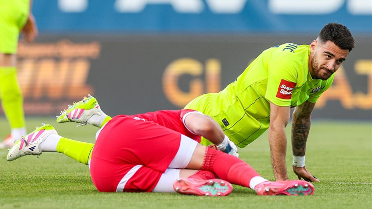 Sandro Kulenović iz penala doveo Dinamo u vodstvo