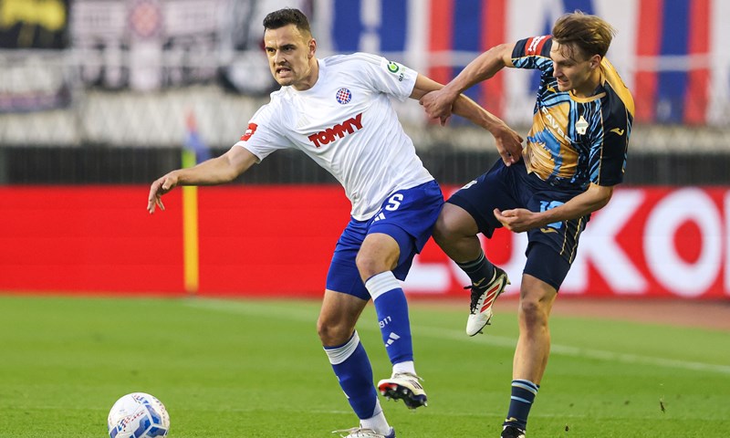 Uremović na izlaznim vratima, Hajduk ostaje i bez drugog startnog stopera iz prošle sezone