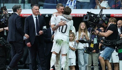 Toni Kroos jednom riječju demantirao napade na Mbappéa