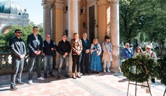 Dan sjećanja na Krešu Ćosića, postavljeni vijenci u Zagrebu i Zadru