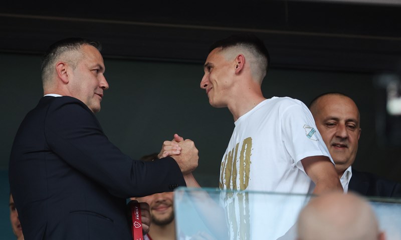 Kustić čestitao Riječanima: 'Želim da ponosno predstavljate hrvatski nogomet u Ligi prvaka'