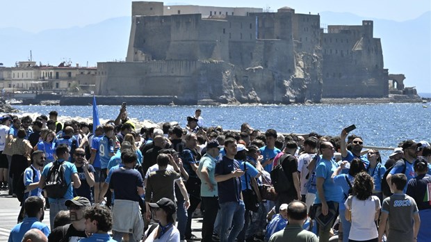 Stotine tisuća navijača proslavilo Napolijevu titulu prvaka