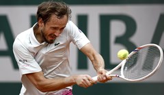 Zverev bez problema do prolaza, Mevjedev pao u meču preokreta, Dimitrov ponovno predao