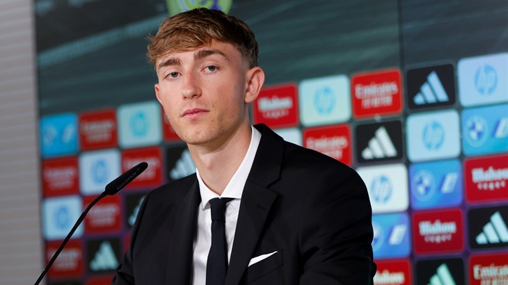 Dean Huijsen predstavljen u Real Madridu: 'Pridružujem se najboljem klubu na svijetu'