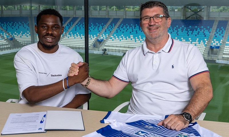 Osječani imaju novu devetku, predstavljen Senegalac Yannick Toure