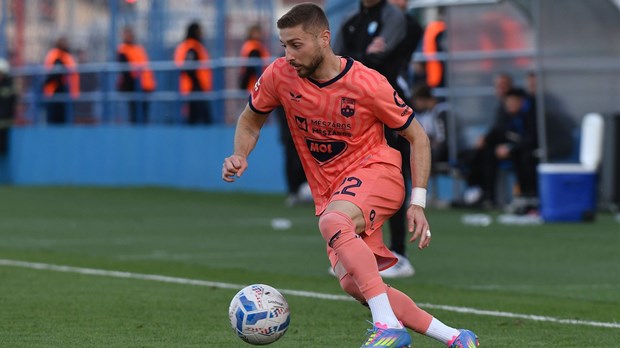 Težak udarac za Osječane, Jurišić mora na operaciju i čeka ga duža pauza