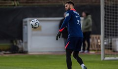 Ivušić se oprostio od suigrača, u ponedjeljak liječnički i potpis ugovora s Hajdukom