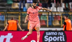 Osijek mu za raskid ugovora nudi odštetu od preko 80 posto njegove godišnje plaće, a on to odbija