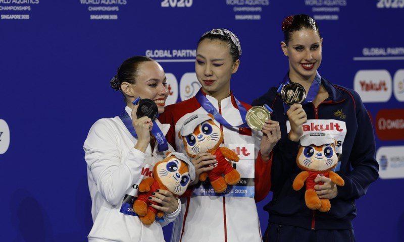 Kineskinja Xu svjetska prvakinja u umjetničkom plivanju, u kvalifikacijama nastupila i Mia Piri