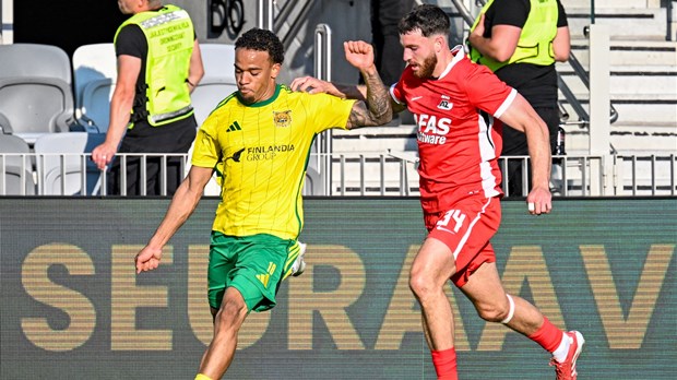 Benkovićev AIK odradio dobar posao u Estoniji, Majkić s klupe pratio poraz Arisa u Bakuu