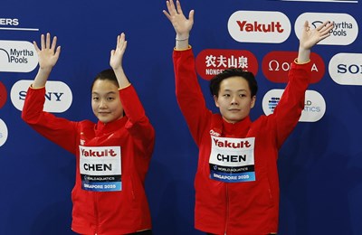 Kineskinje osvojile zlato u sinkroniziranim skokovima s tri metra na SP-u u Singapuru