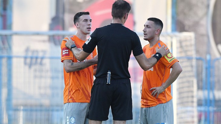 Trenutak koji je presudio, Boršić nakon VAR intervencije zaradio crveni karton