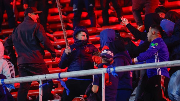 Kaos u osmini finala Copa Sudamericane, grozne scene s tribina prekinule utakmicu