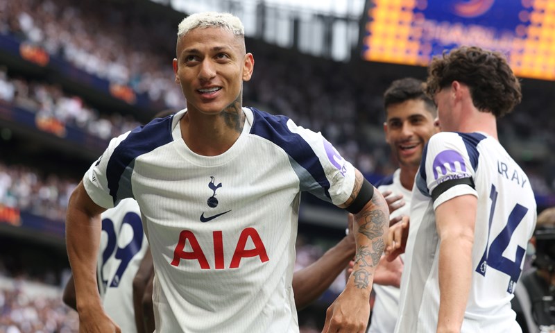 Tottenham se vratio iz dva gola minusa, Palace slavio u londonskom derbiju, druga pobjeda Leedsa