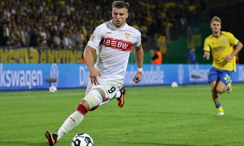 Stuttgart do nove pobjede, Vasilj obranio još jedan penal