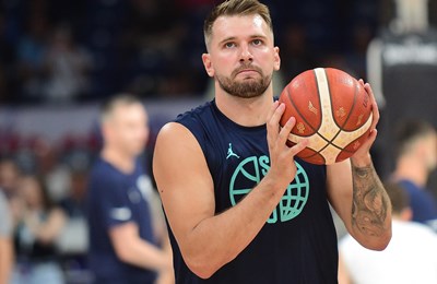 Antetokounmpo zabio za pobjedu Bucksa, visoka pobjeda Thundera, Cavaliersi u završnici slomili Nuggetse