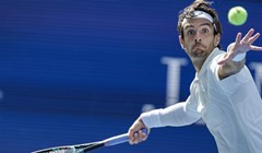 Neočekivani porazi Cerundola i Hačanova nakon što su imali dva seta prednosti