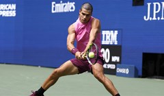 Alcaraz rutinski protiv Darderija, Lehečka siguran, Shelton predao meč nakon četiri seta