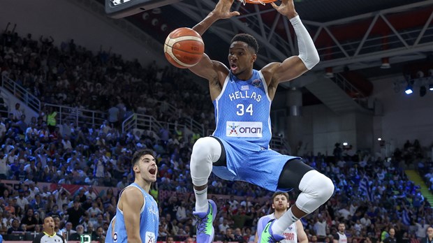 Antetokounmpo predvodio Grčku do treće pobjede, Dončićev triple-double za slavlje Slovenaca