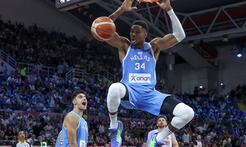 Antetokounmpo predvodio Grčku do treće pobjede, Dončićev triple-double za slavlje Slovenaca