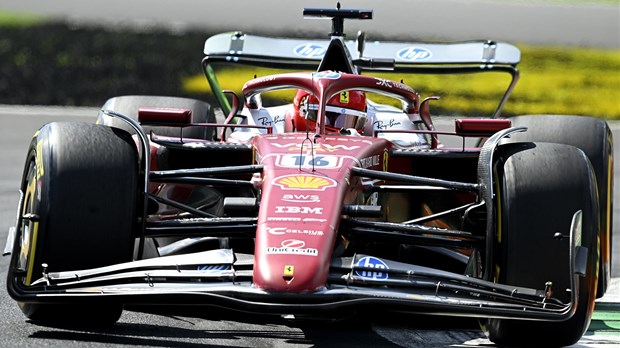 Hamilton i Leclerc razveselili navijače Ferrarija na prvom treningu u Monzi