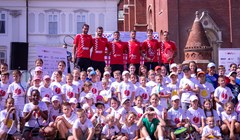 Hrvatski tenisači u druženju s djecom u Đakovu, Borna Ćorić otkazao nastup zbog ozljede