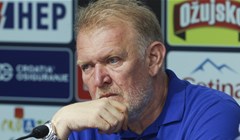 Mirko Vučinić službeno predstavljen kao nasljednik Roberta Prosinečkog na klupi Crne Gore