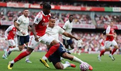 Zubimendi i Gyökeres razmontirali Nottingham Forest, Artetu brine Odegaard