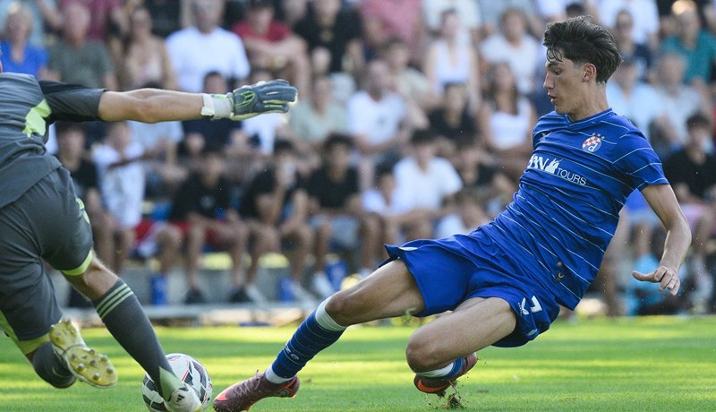 Bugarin adut s klupe: Dinamo golovima na kraju susreta do trofeja pobjednika Kupa za juniore