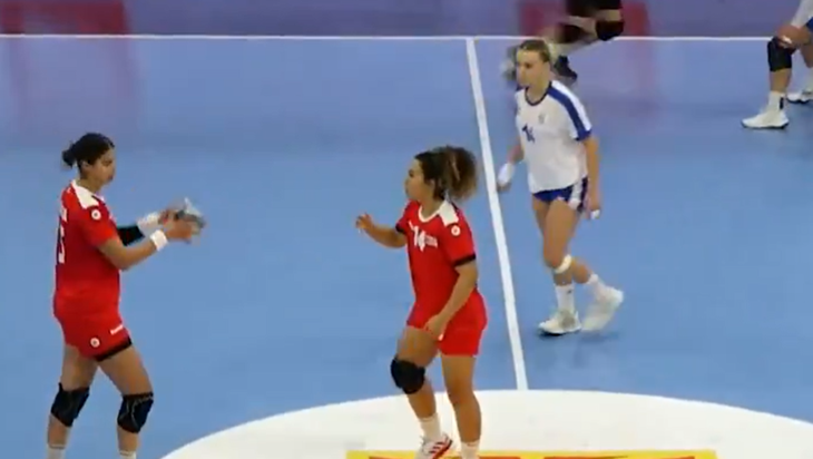 U rukometu i nemoguće postaje moguće, kako izgubiti tri gola prednosti u posljednjih 40 sekundi