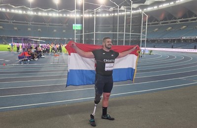 Katanušiću zlato, Bakoviću bronca na Svjetskom paraatletskom prvenstvu u New Delhiju