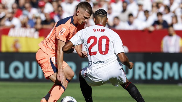 Sevilla nanijela Barci prvi ligaški poraz ove sezone, Lewandowski promašio kazneni udarac