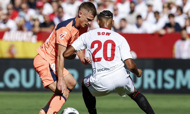 Sevilla nanijela Barci prvi ligaški poraz ove sezone, Lewandowski promašio kazneni udarac