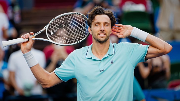 Rinderknech se pridružio rođaku u polufinalu Šangaja, Medvjedev dobio težak dvoboj s Australcem