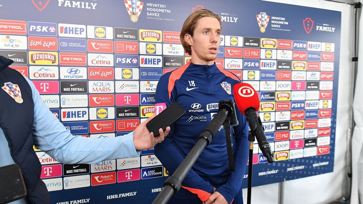 Jakić: 'Daleko sam ja od Cafua, ali barem se donekle trudim pokriti tu poziciju'