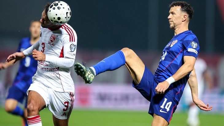 Ajax se osramotio u Alkmaaru, Perišićev PSV rutinski do pobjede