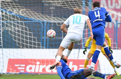 Slaven Belupo i Rijeka igraju prvu od dvije utakmice u razmaku od nekoliko dana