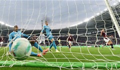 Euro-barometar: Četiri pogotka pokajnika, četiri sata plača osvetnika i - četiri promašena zicera nesretnika